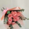 WhatsApp Image 2026-09-03 at 3.34.37 PM (3) 12 Rosas rosas con dollar